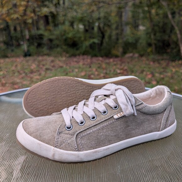 Women's Taos Star Brown Canvas Sneakers Shoes Size 8.5 - Picture 1 of 11